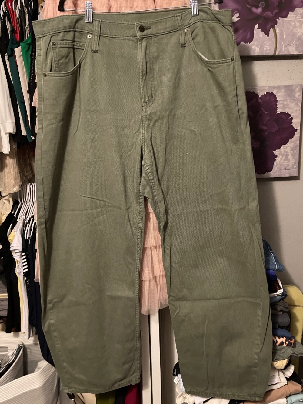 GAP High Rise Barrel Jeans Olive Color Size 20